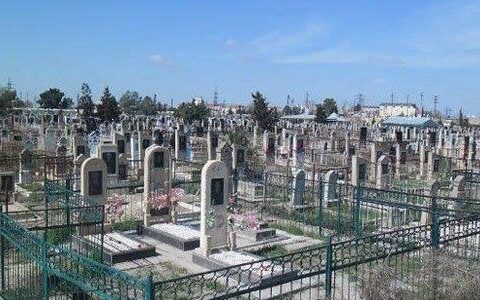Bu qəbiristanlığın köçürülməsi təklif olunur