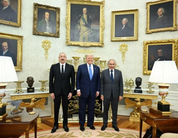 Tramp Azərbaycan və Ermənistan liderləri ilə danışıqlardan bəhs edib