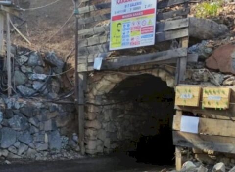 Türkiyədə mədən çökdü, torpağın altında qalanlar var