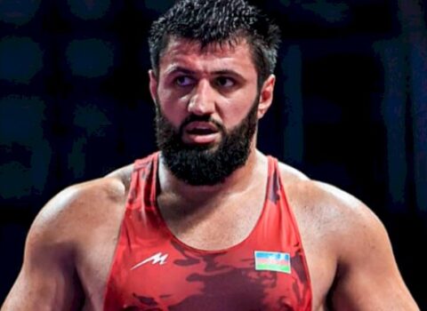 Dünya çempionatı: Azərbaycan güləşçisi finala vəsiqə qazandı