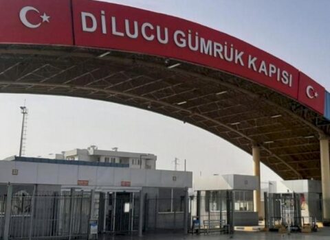 Naxçıvandan Türkiyəyə keçən taksilərimiz həbs edilir?
