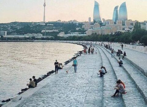Bakı bulvarında meyit tapıldı
