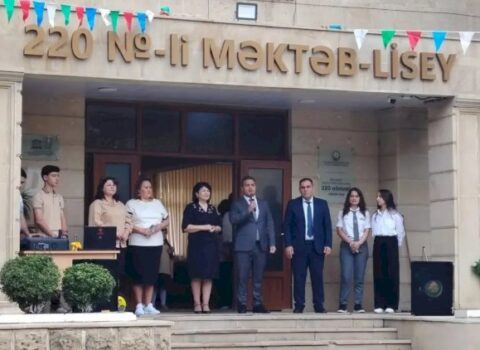 220 saylı məktəb-liseydə “Müəllimlər günü” gərginliyi – Xəbərdarlıq
