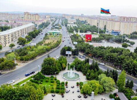 Sumqayıtda tanışı kişinin qulağını dişləyərək qopardı