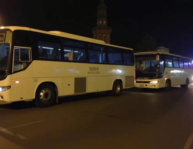 Bakıda iki avtobus toqquşdu — DETALLAR