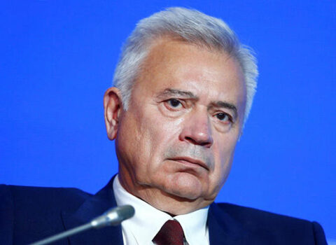 Vahid Ələkbərova ağır zərbə: “Lukoil” zavodu vuruldu