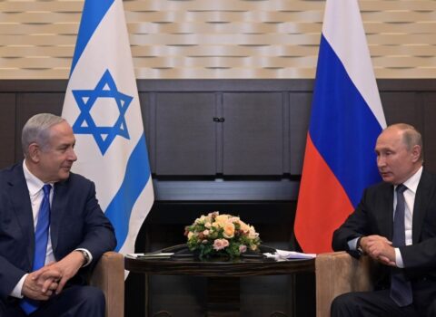 Putinlə Netanyahu telefon danışığı apardı