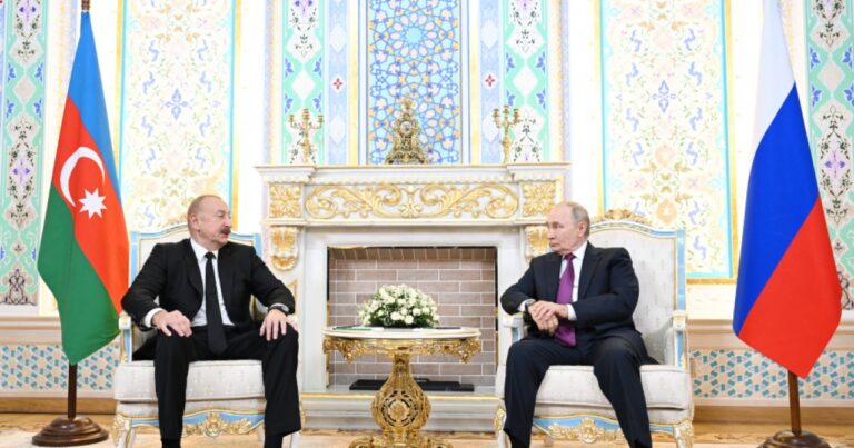 İlham Əliyevlə Putinin görüşündən görüntülər – VİDEO