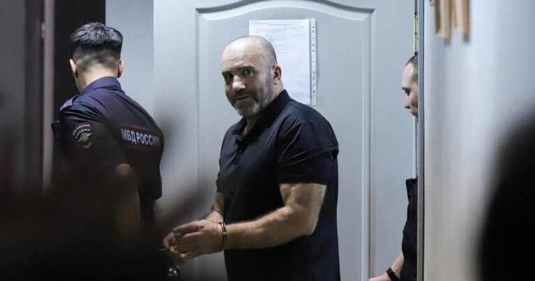 Rusiyada azərbaycanlıların həbs müddəti uzadıldı Rusiyada azərbaycanlıların həbs müddəti uzadıldı