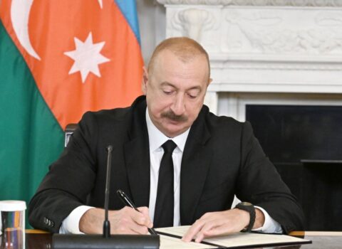 İlham Əliyev bu şəxsləri təltif etdi – SİYAHI