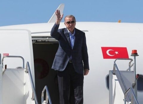 Ərdoğan Omana getdi