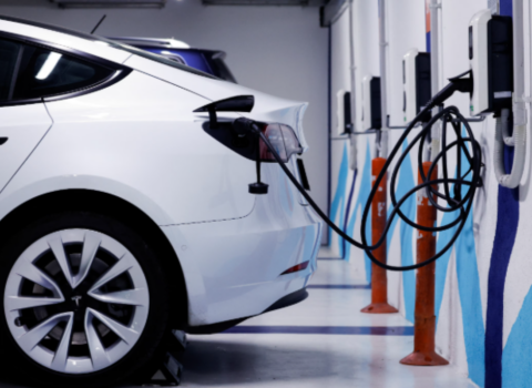 2026-cı ildə elektromobil almaq istəyənlərə ŞAD XƏBƏR