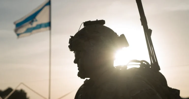 İsrail yenidən Qəzza zolağına zərbə endirdi İsrail yenidən Qəzza zolağına zərbə endirdi