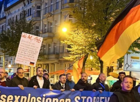 Kansler Merz əleyhinə yeni etiraz aksiyaları keçirilib