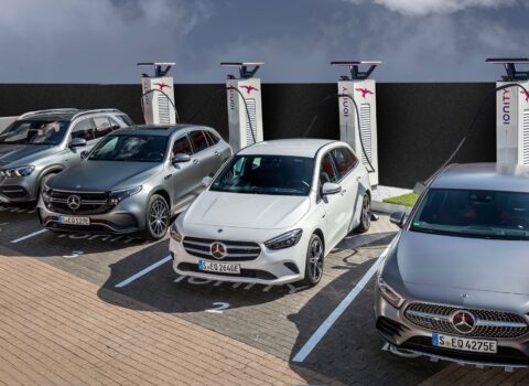 Azərbaycanda hibrid və plug-in hibrid dövrü başa çatır: Avtomobil bazarında qiymətlər belə olacaq