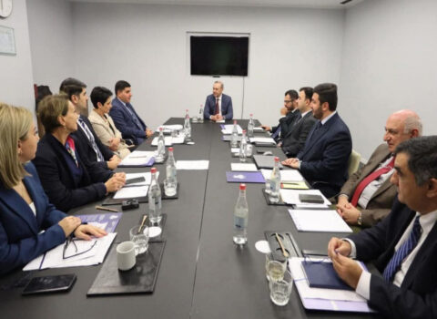 Azərbaycan və Ermənistan nümayəndələri İrəvanda görüşüb