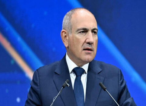 Paşinyan: “Eçmiədzini azad etməyin vaxtı çoxdan yetişib”