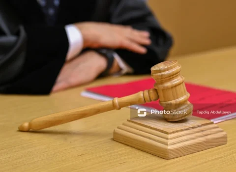 İki nəfərin ölümünə səbəb olan sürücüyə hökm oxundu