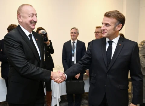 İlham Əliyevin Kopenhagendə Fransa Prezidenti ilə görüşü olub