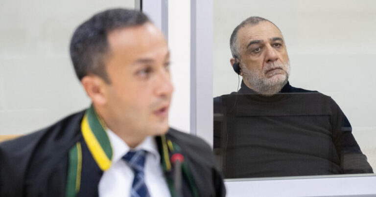 Vardanyana yeni vəkil təyin olundu – FOTO Vardanyana yeni vəkil təyin olundu – FOTO