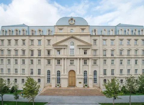 Maliyyə Nazirliyi dövlət zəmanətli borcun məbləğini açıqladı