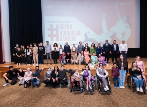 “Nar”ın dəstəyi ilə inklüzivliyi təşviq edən “Bütün vücudlar danışır” layihəsinin hesabat tədbiri baş tutdu