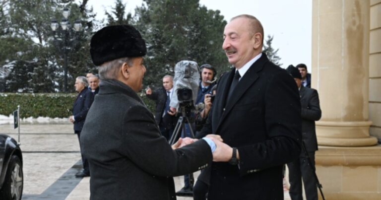 Şahbaz Şərif Zəfər paradında iştirak edəcək Şahbaz Şərif Zəfər paradında iştirak edəcək