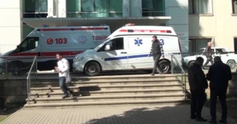 Lerikdə məktəbdə iş saatına görə DAVA Lerikdə məktəbdə iş saatına görə DAVA