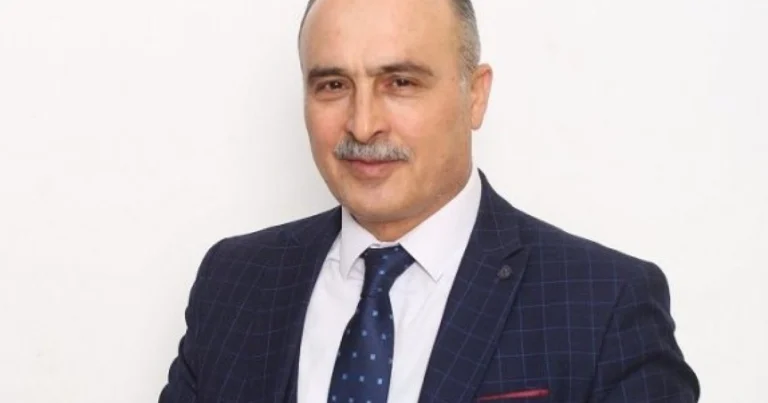 Baş redaktor Vüqar Məmmədov həbs edildi Baş redaktor Vüqar Məmmədov həbs edildi