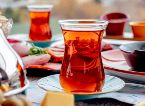 Qaraciyəri toksinlərdən təmizləyir – Çayın içinə 1 ədəd əlavə edin