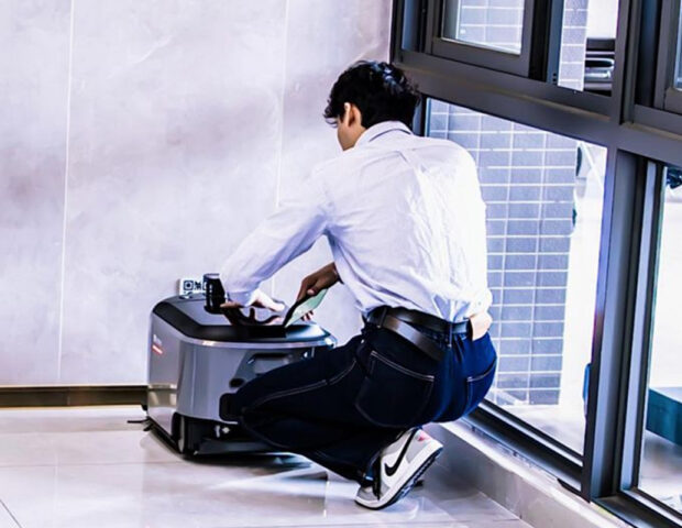 Bu şirkətdə xadimələrin işini robotlar görəcək