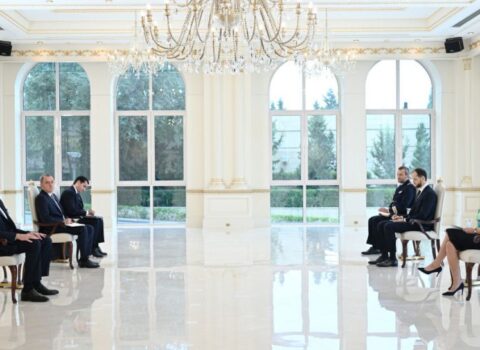 Prezident: Azərbaycanla Fransa arasında anlaşılmazlığa səbəb olan məsələlər keçmişdə qaldı