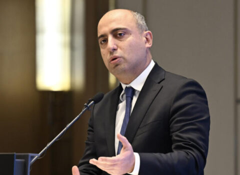 Emin Əmrullayev Peşə Agentliyinin direktorunu vəzifəsindən azad etdi – FOTO