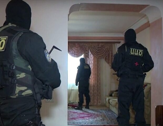 Paşinyanı tənqid edən vəkil saxlanıldı