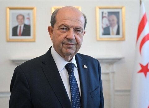 Ersin Tatar Azərbaycanı təbrik etdi