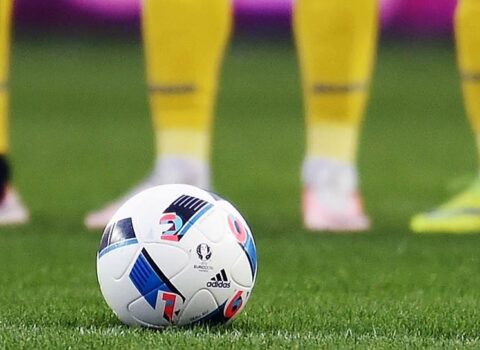 Sumqayıtda 23 yaşlı oğlan futbol oynayarkən öldü