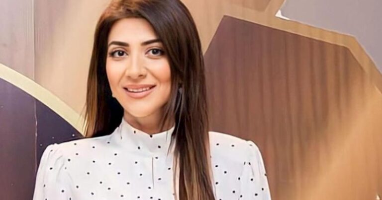 Sakinlər Fəzail Ağamalının deputat qızından şikayət etdi: “Dövlətin gördüyü işləri öz adına çıxarır…” Sakinlər Fəzail Ağamalının deputat qızından şikayət etdi: “Dövlətin gördüyü işləri öz adına çıxarır…”