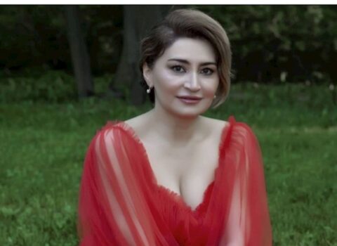 Fədayə Laçından geyimini tənqid edənlərə reaksiya