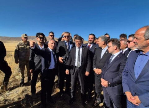 Türkiyə İranla yeni sərhəd-keçid məntəqəsi açır