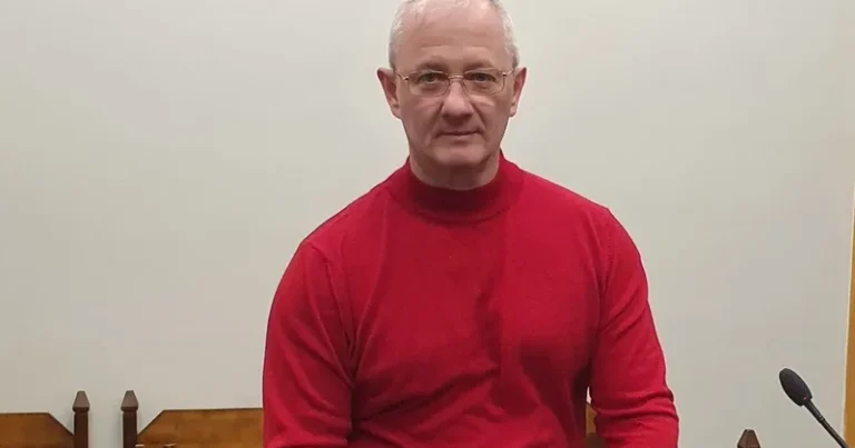 Rusiyanı dəstəkləyən latviyalı keçmiş deputat həbs olundu Rusiyanı dəstəkləyən latviyalı keçmiş deputat həbs olundu