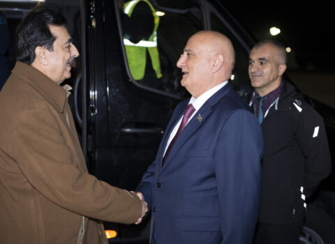 Pakistan Senatının sədri Bakıdadır – Foto