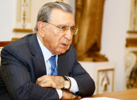 Siyasətçilər nədən Mehdiyev olayını susqunluqla müşahidə edirlər?