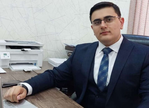 Daha bir tanınmış vəkilin fəaliyyəti dayandırıldı