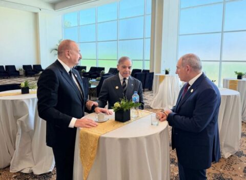 İlham Əliyev sammitdə onlarla görüşdü – FOTO