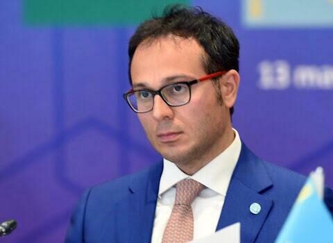 Ramil Həsən deputat fəaliyyətini dayandıracaq  – SƏBƏB BUDUR