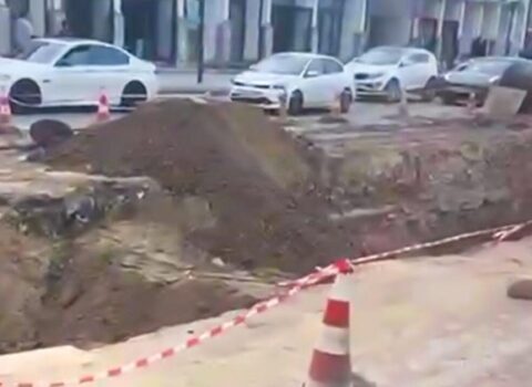 Binəqədi yolunu kim bu hala salıb? – Video