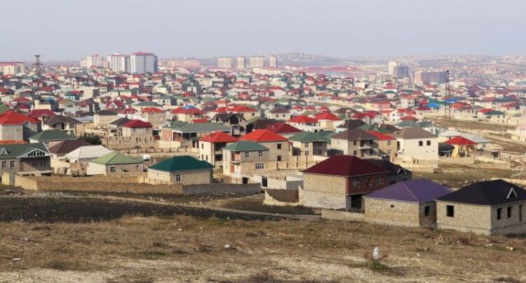 Ev tikmək istəyənlərin NƏZƏRİNƏ