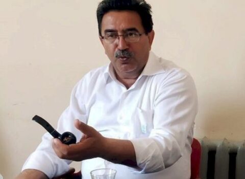 Yadigar Muradov süni nəfəs aparatına qoşuldu