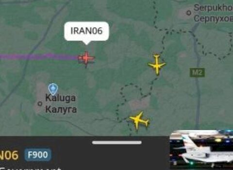 Laricaninin təyyarəsi gözlənilmədən Moskvaya istiqamət alıb