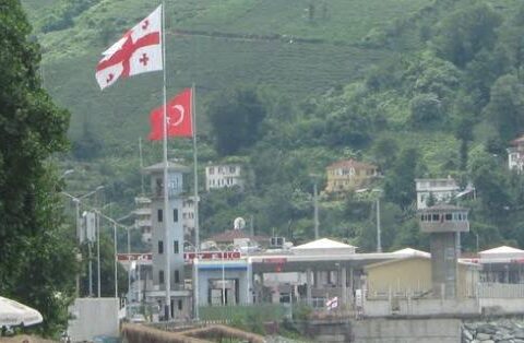 Gürcüstan-Türkiyə sərhədində insident: Nə baş verir?